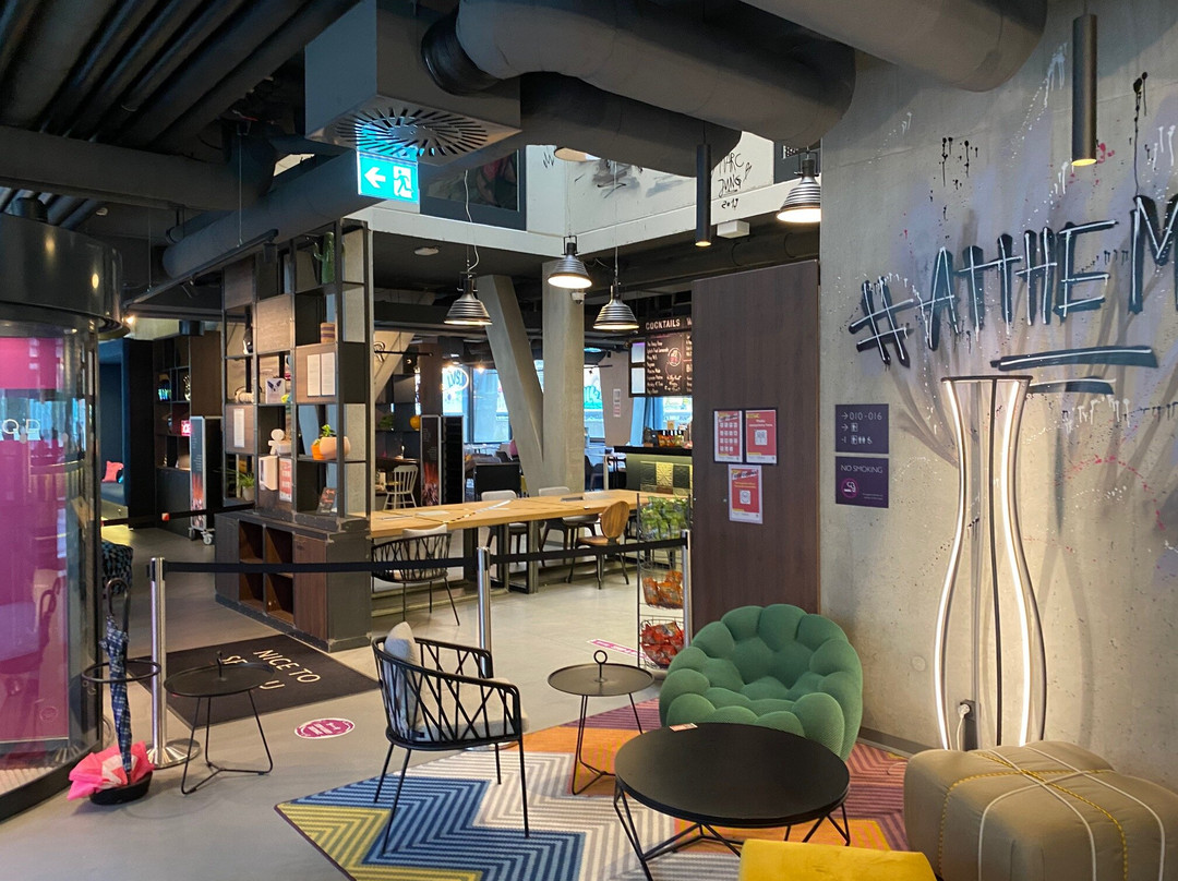 Moxy Lausanne City主图