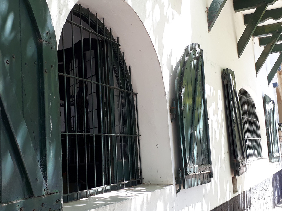 Teatro Manuel Brazzola-查斯科木斯必去景点