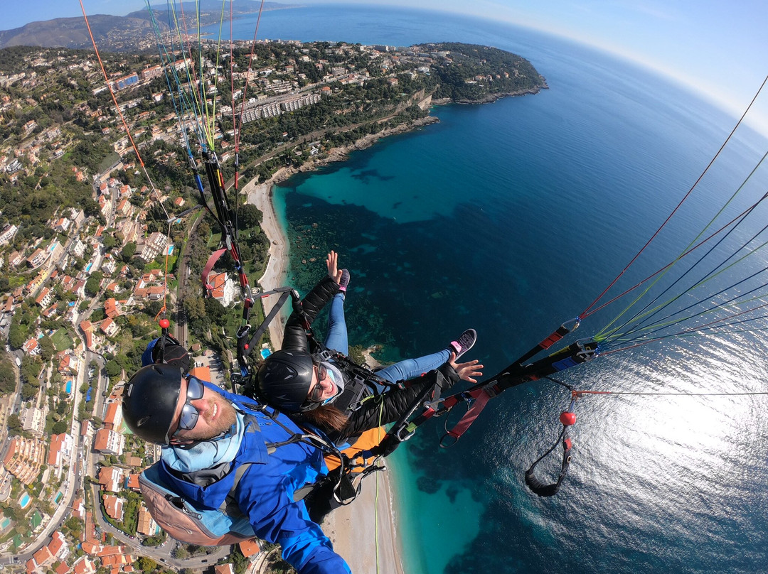 Roquebrune Cap Martin Parapente-罗克布伦第马丁必去景点