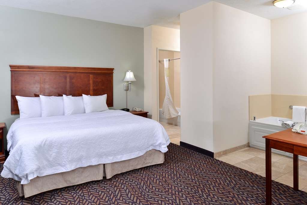 Hampton Inn & Suites Dayton-Vandalia-官方