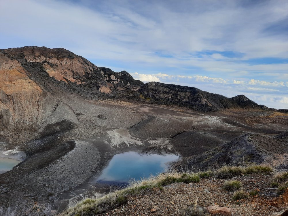 Turrialba Volcano景点图片