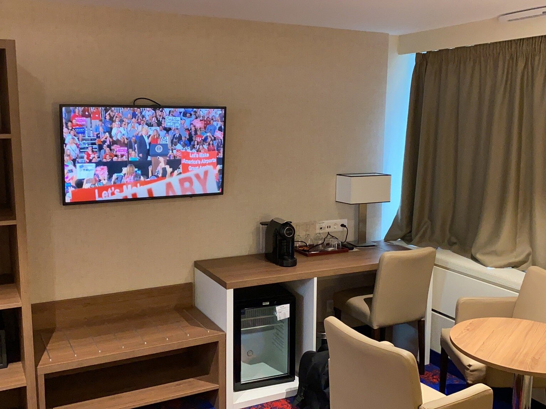 My Home Hotel主图