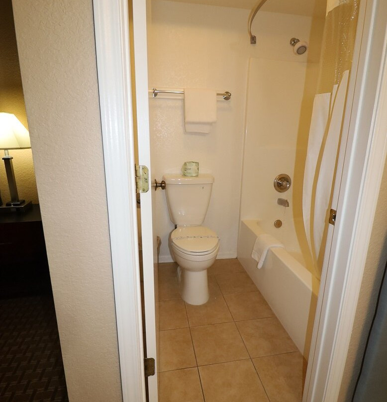 瑟冬娜维尔斯酒店主图