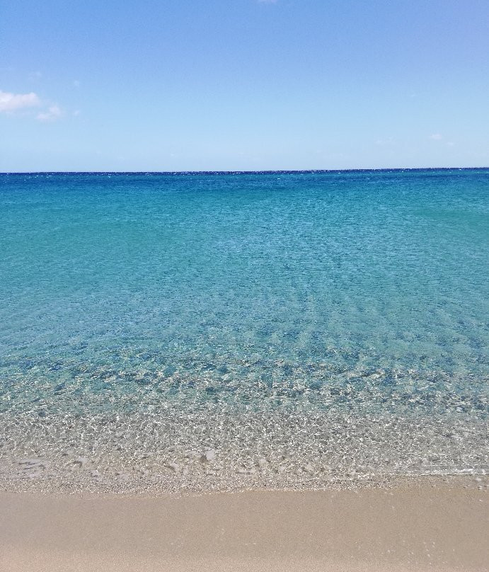 Spiaggia Di Sutt'e Riu (i 2 Pini)