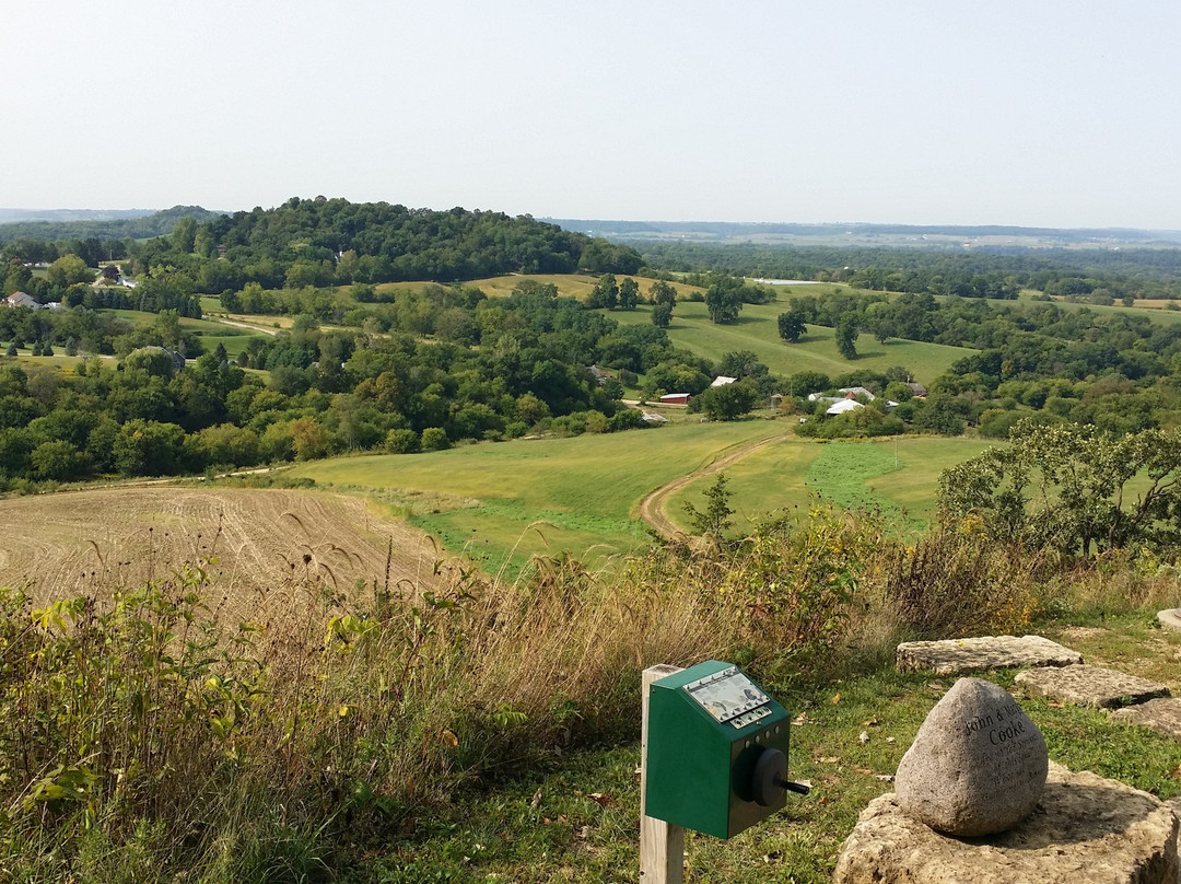 Horseshoe Mound-加利纳必去景点