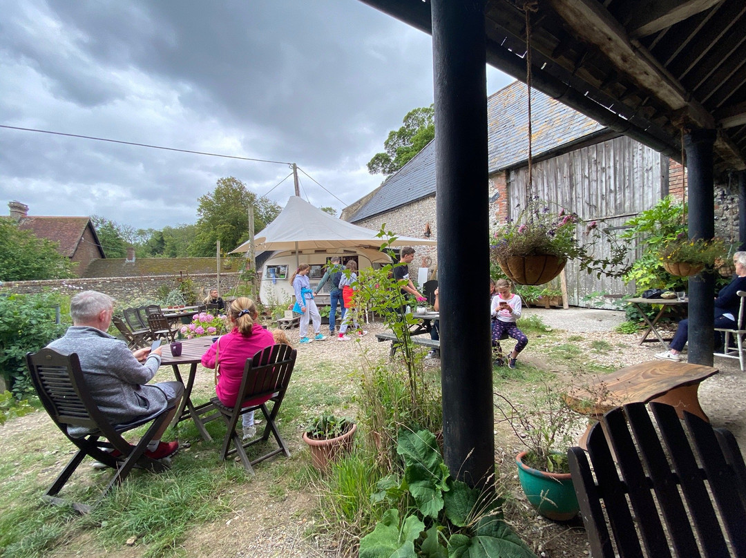 Saddlescombe Farm and Newtimber Hill景点图片