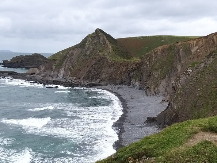 Speke's Mill Mouth Waterfall-Hartland必去景点