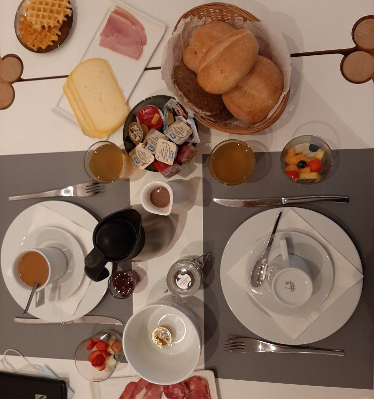 范布恩酒店主图