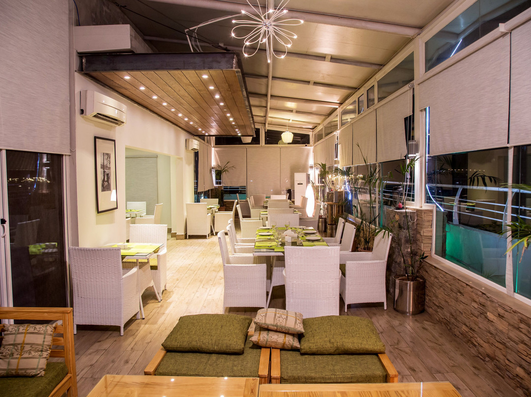 Grand Islamabad Hotel主图