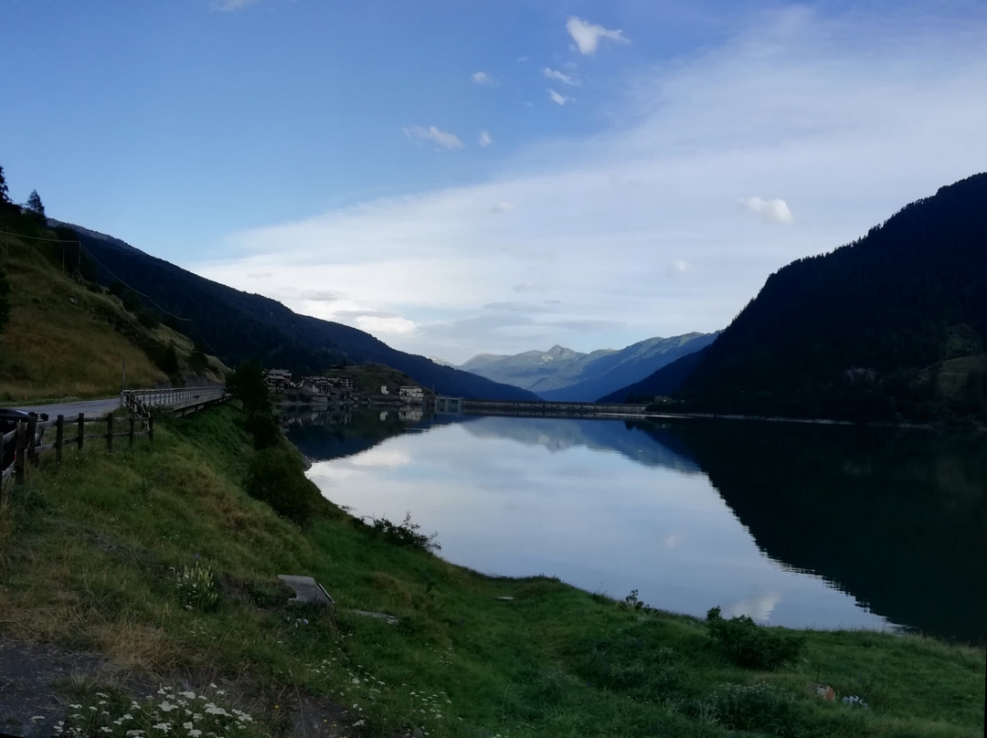 Rifugio Meira Garneri主图