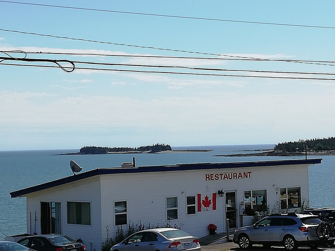 Baybreeze Restaurant & Motel主图