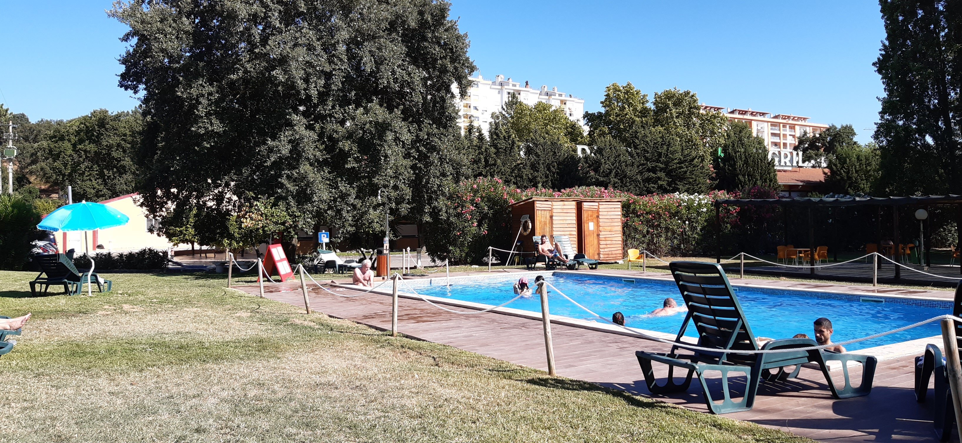 Campanile Lisbonne Sud - Setubal-泳池