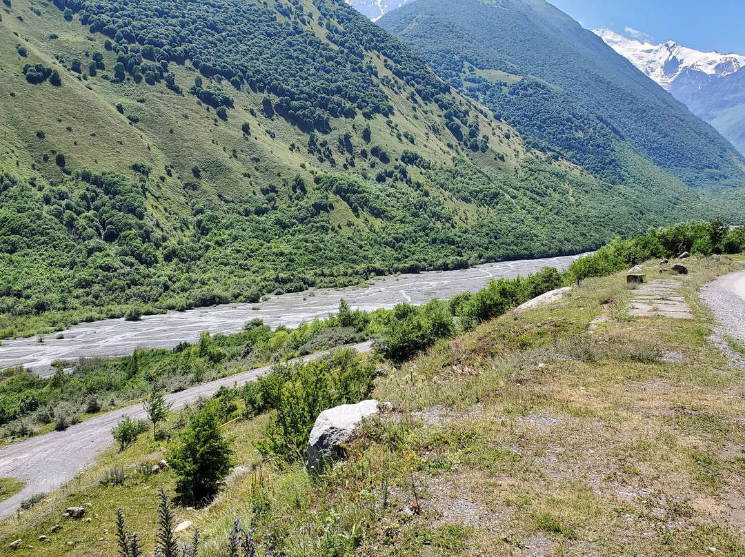 Karmadonskoye Gorge景点图片