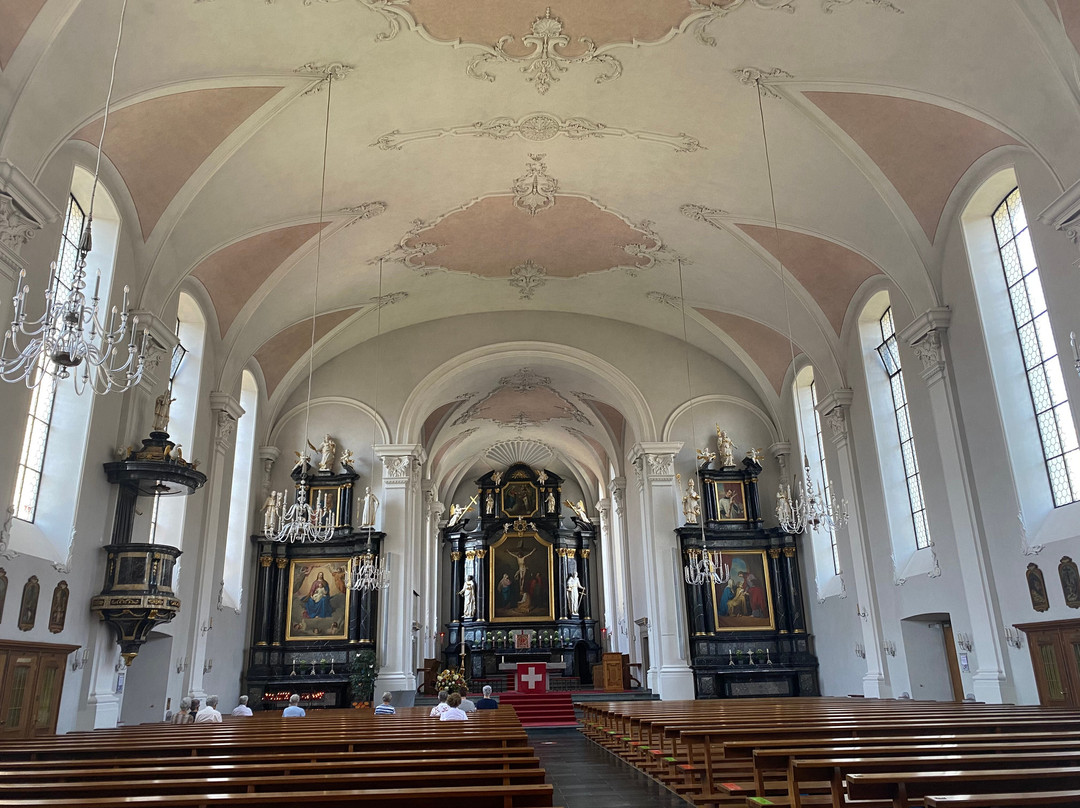 Kirche St. Peter Und Paul-屈斯纳赫特瑞吉必去景点