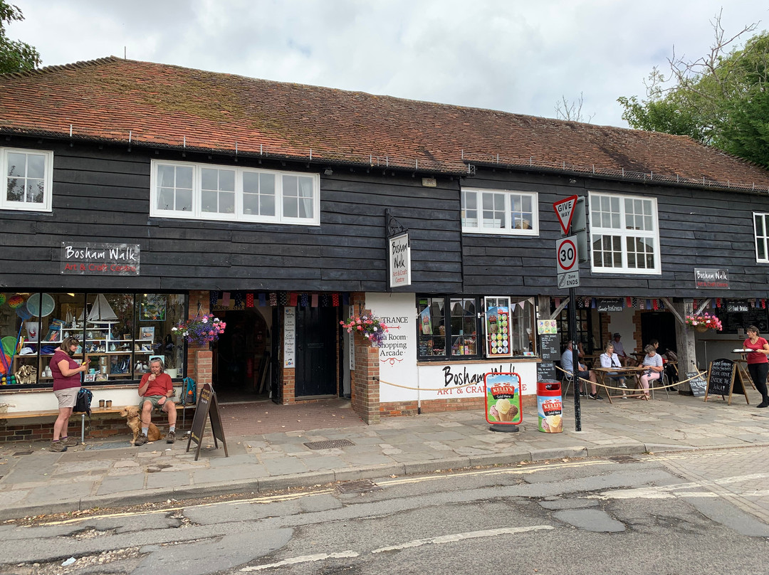 Bosham Walk Art & Craft Centre景点图片