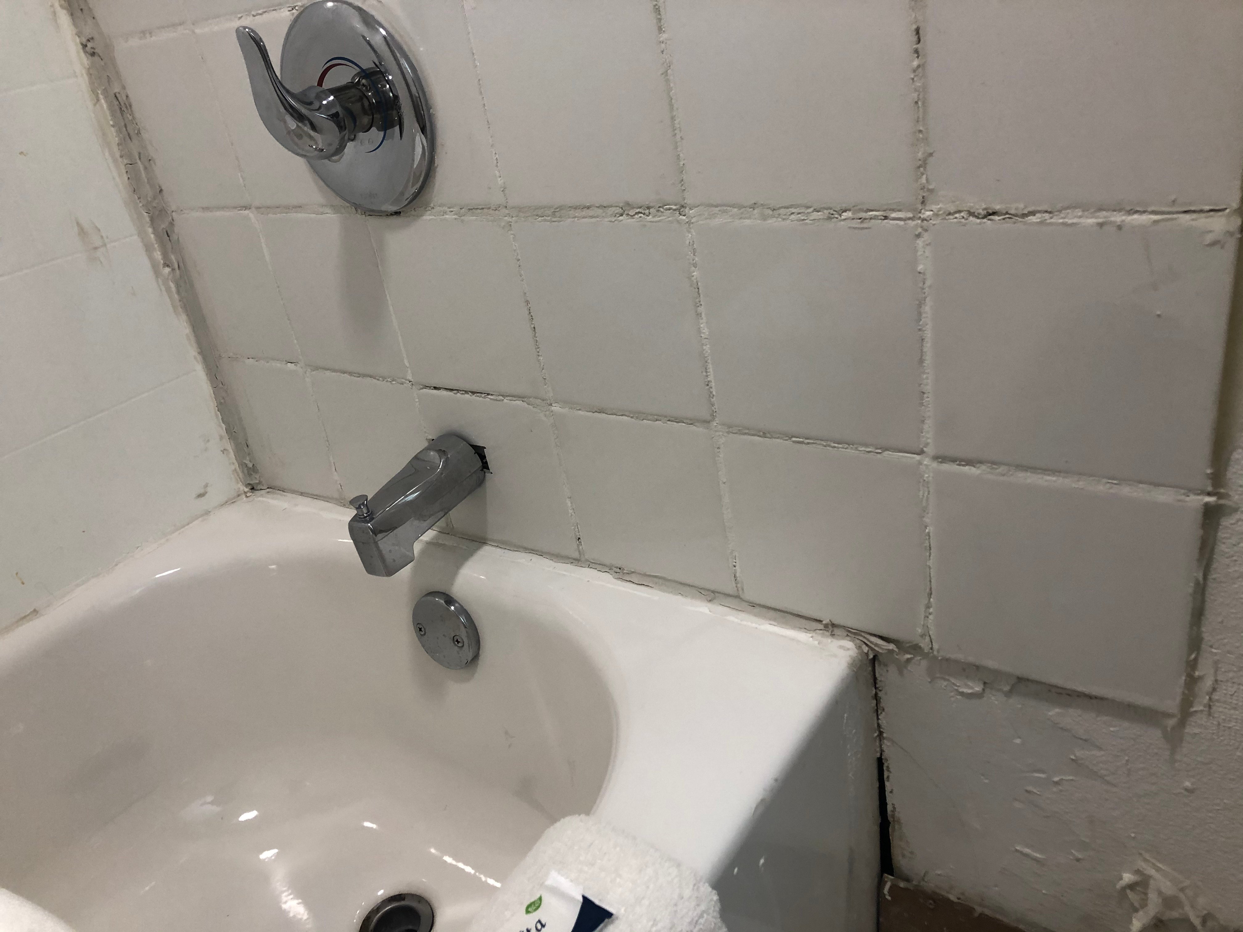 Motel 6 Chattanooga, TN - Airport-浴室