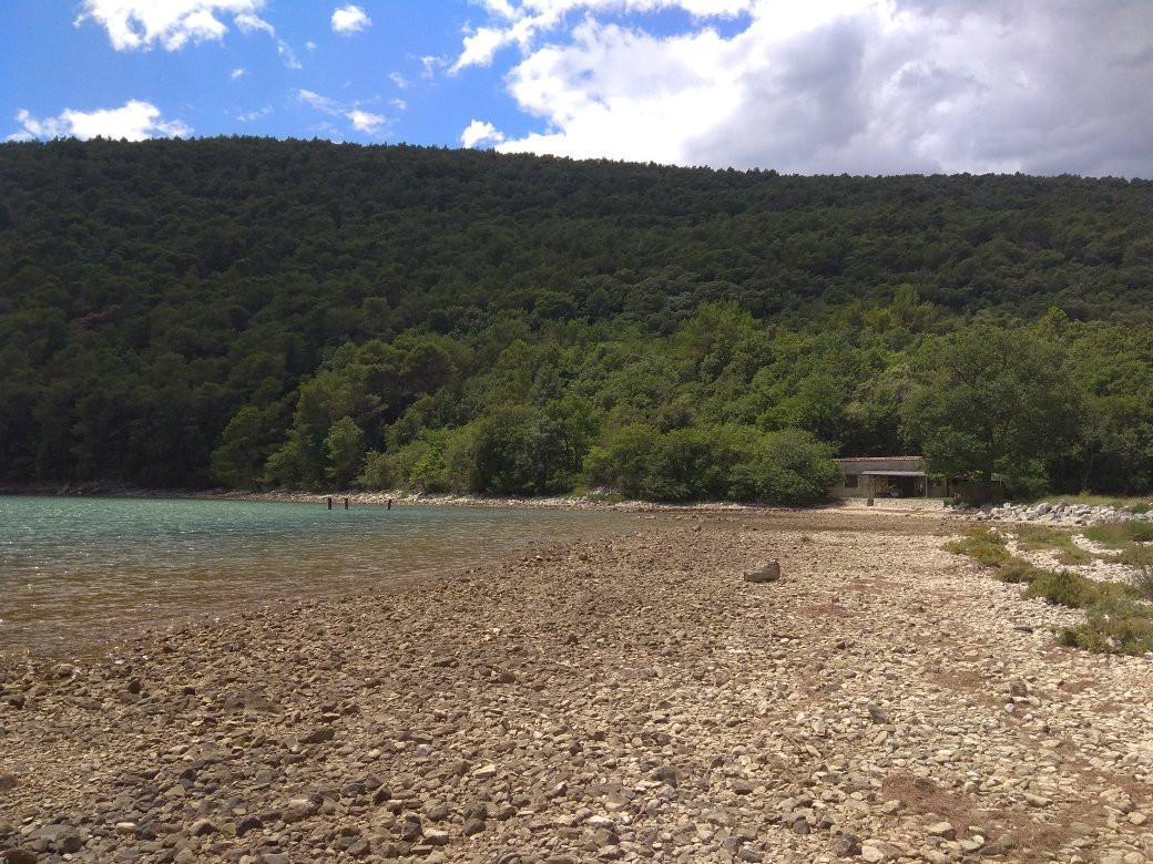 Prtlog Beach-Duga Luka必去景点