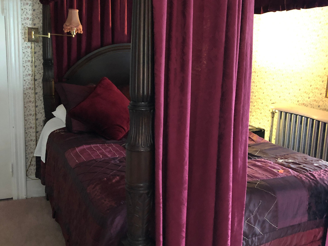 Hillcrest Bed & Breakfast主图