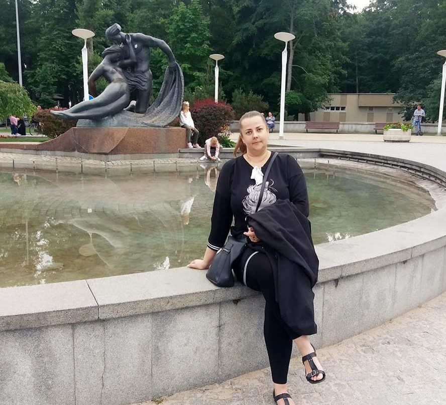 Fountain Yurate and Kastitis-帕兰加必去景点