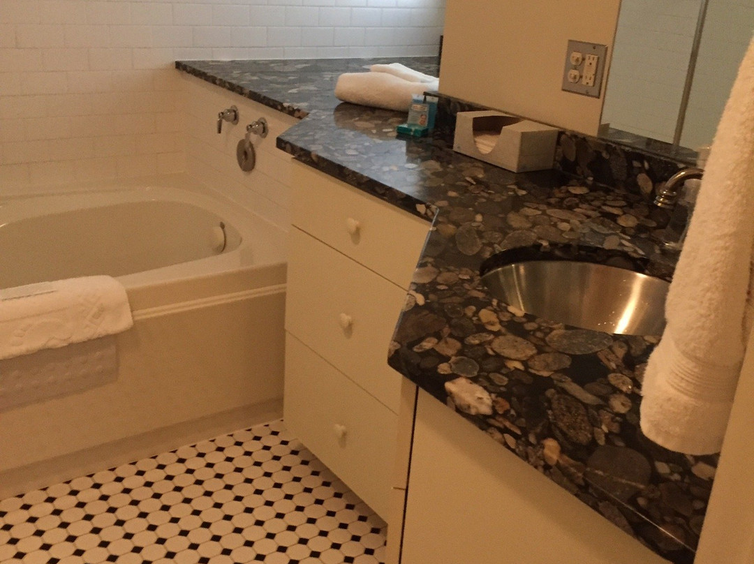 Chestnut House Bed & Breakfast主图