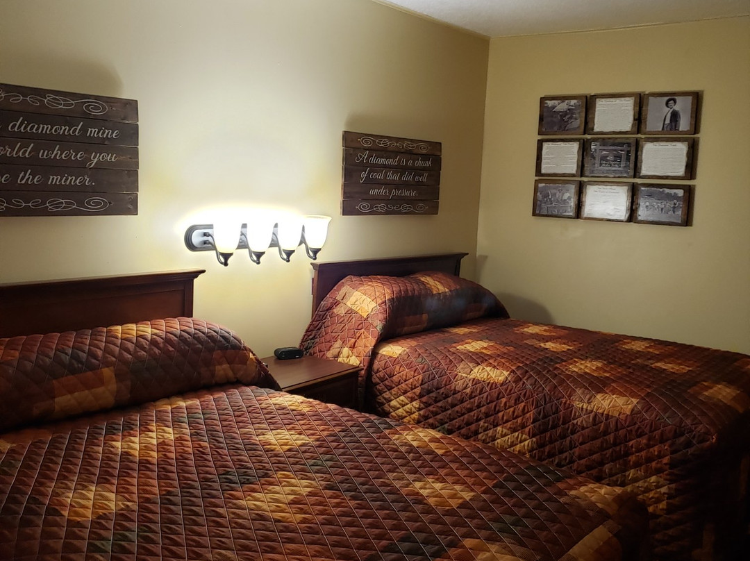 Yellow Diamond Inn主图