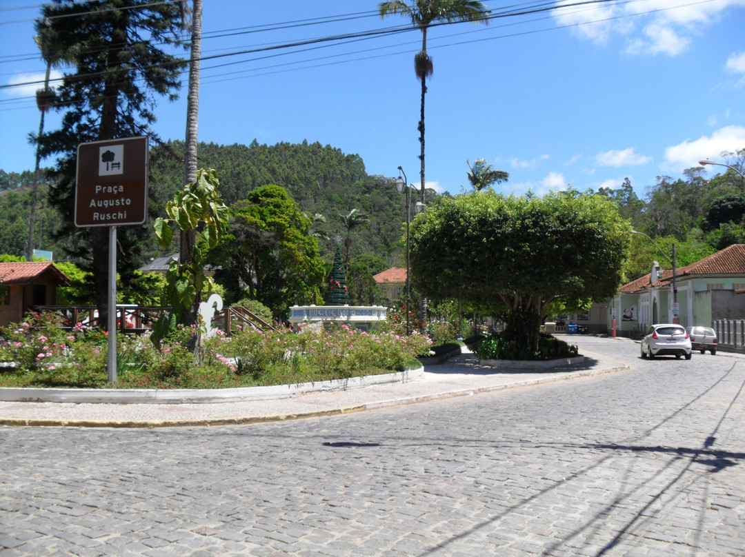 Praça Augusto Ruschi景点图片