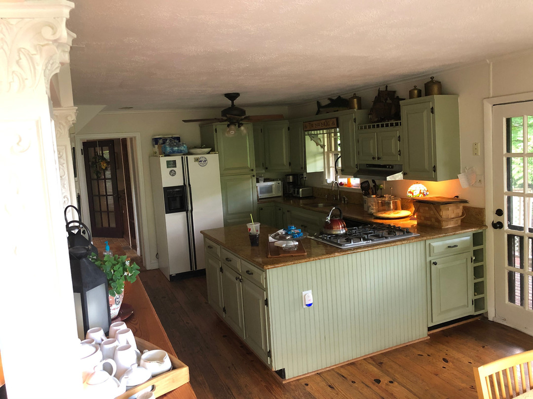 The Ledge House Bed and Breakfast主图