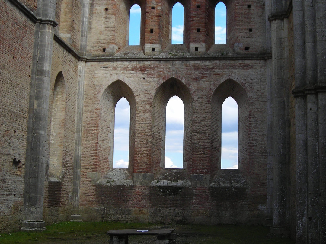 Abbazia di San Galgano-丘斯迪诺必去景点