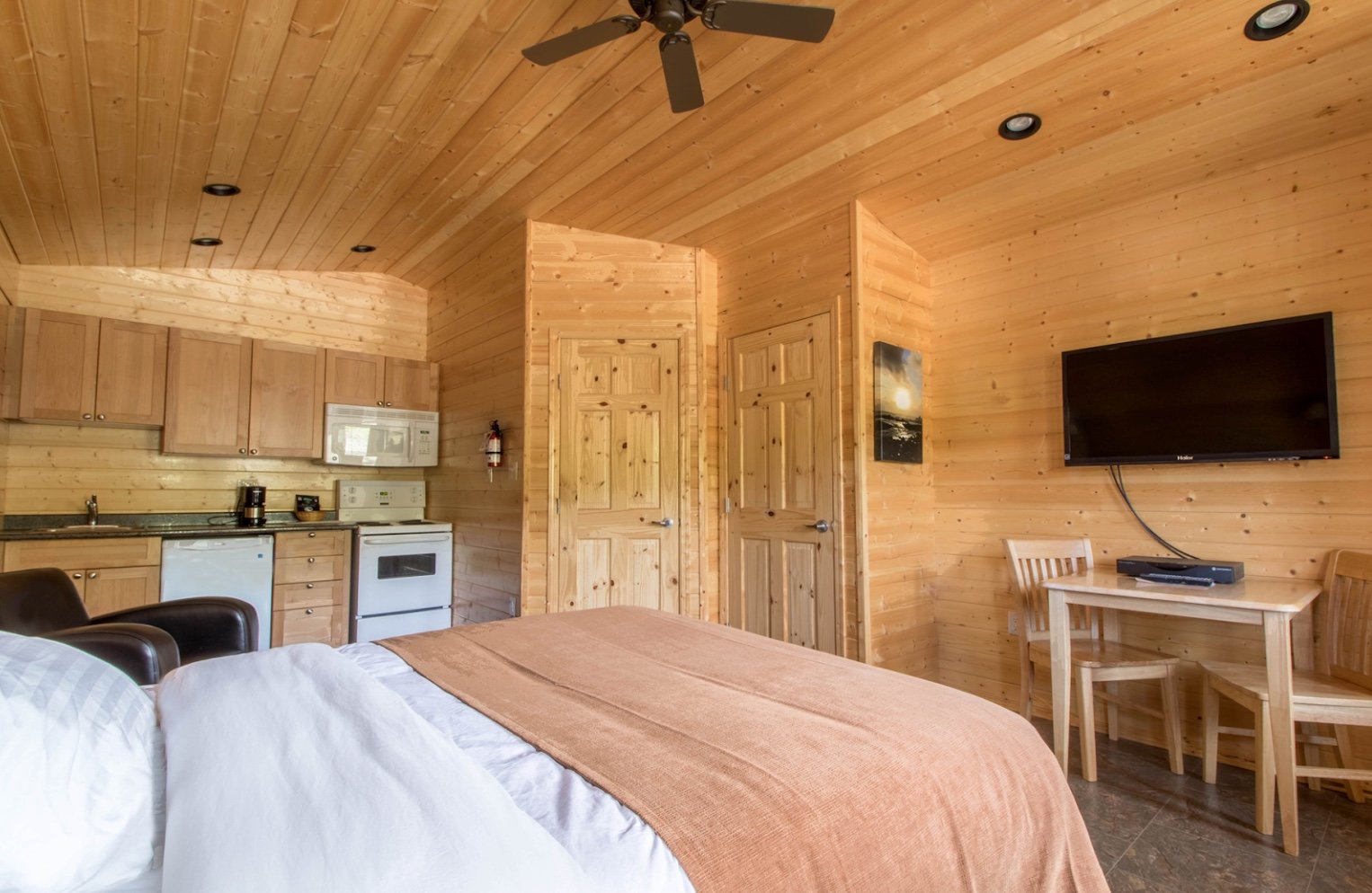 Black Bear Resort-官方