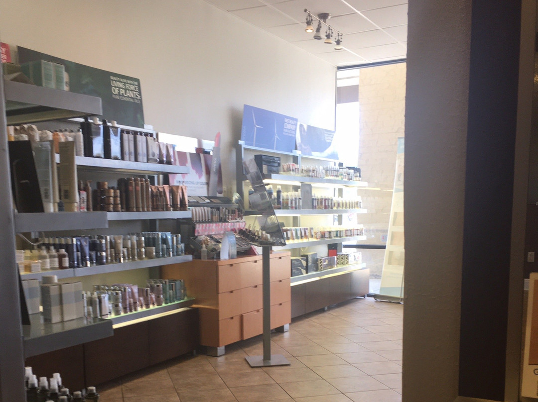 Tuscan Sun Spa & Salon-Clarksburg必去景点