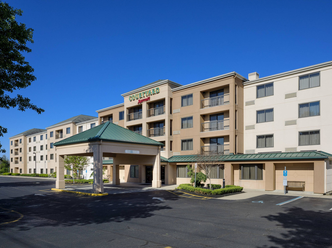 Courtyard Cranbury South Brunswick主图