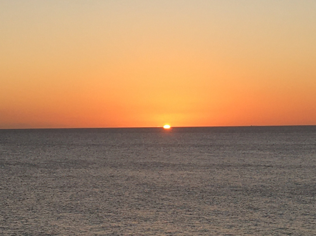 Waterside Apartments主图