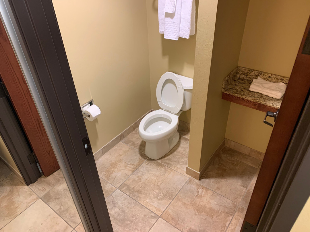 Best Western Plus Grand Island Inn & Suites主图