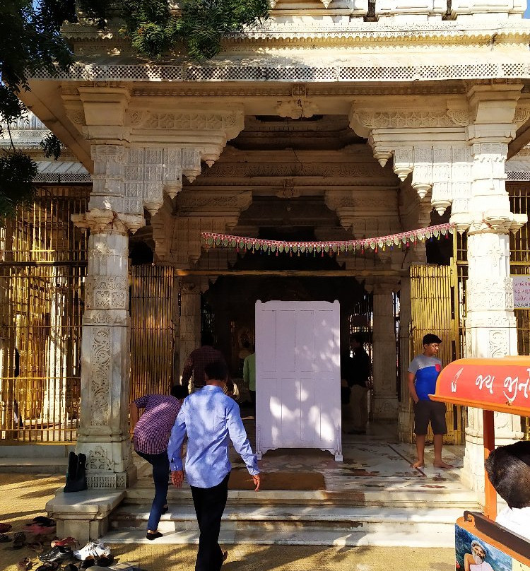 Mahudi Jain Temple景点图片