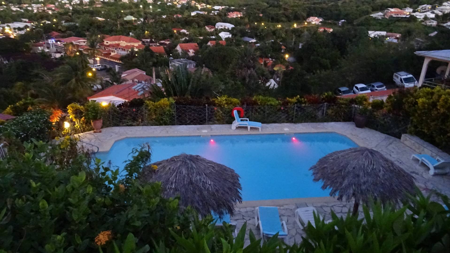 Hotel Le Panoramic-泳池