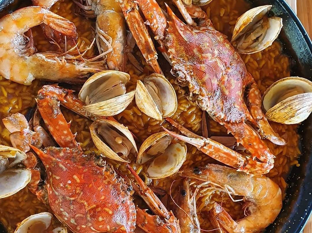 Dos Mares Chill And Restaurant