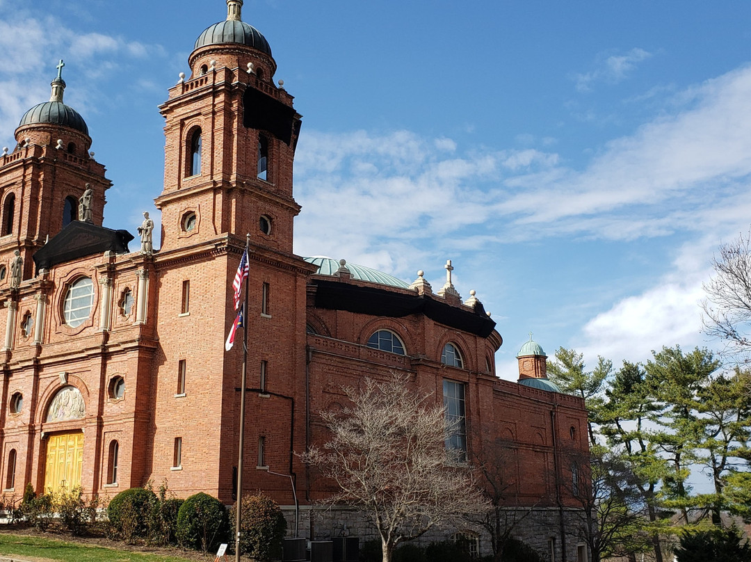 Basilica of Saint Lawrence景点图片