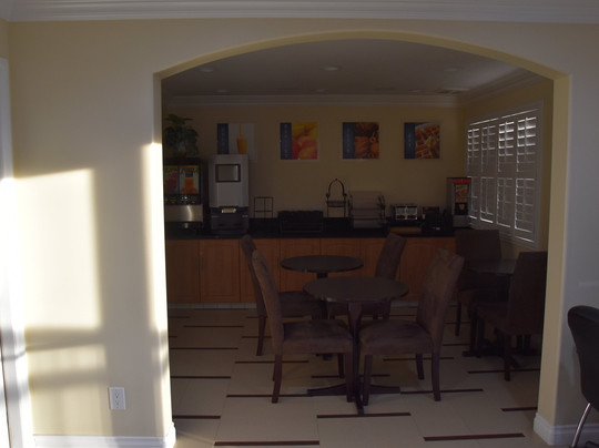 Raincross Hotel Riverside主图