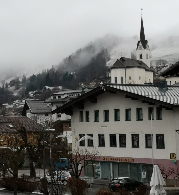 St.Margareta Church-卡普润必去景点