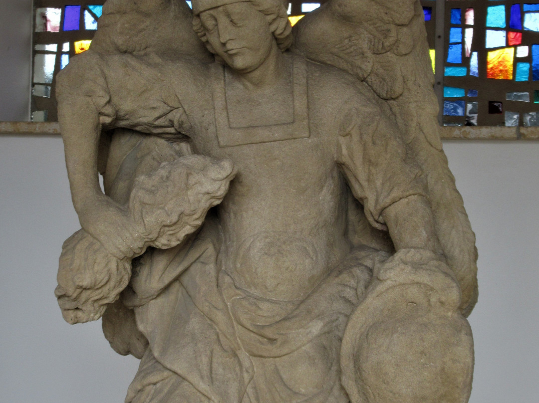 Saint Michel statue-Mondorf-les-Bains必去景点