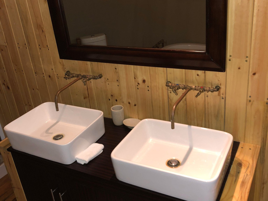 ParkView Lodge主图