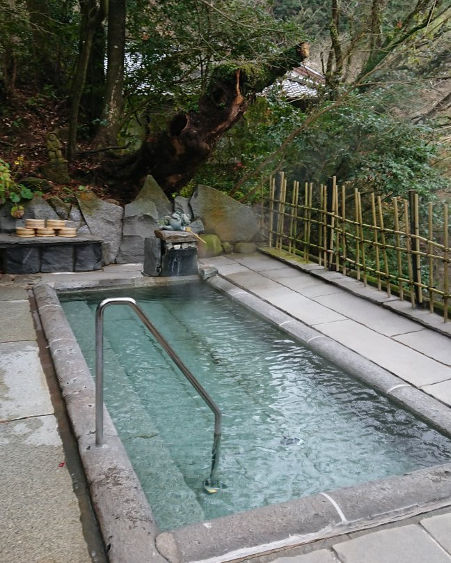 吹上温泉 湖畔之宿 碧庄主图