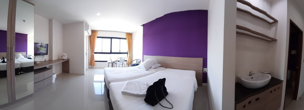 奈扬海滩S4-靠近普吉岛机场主图