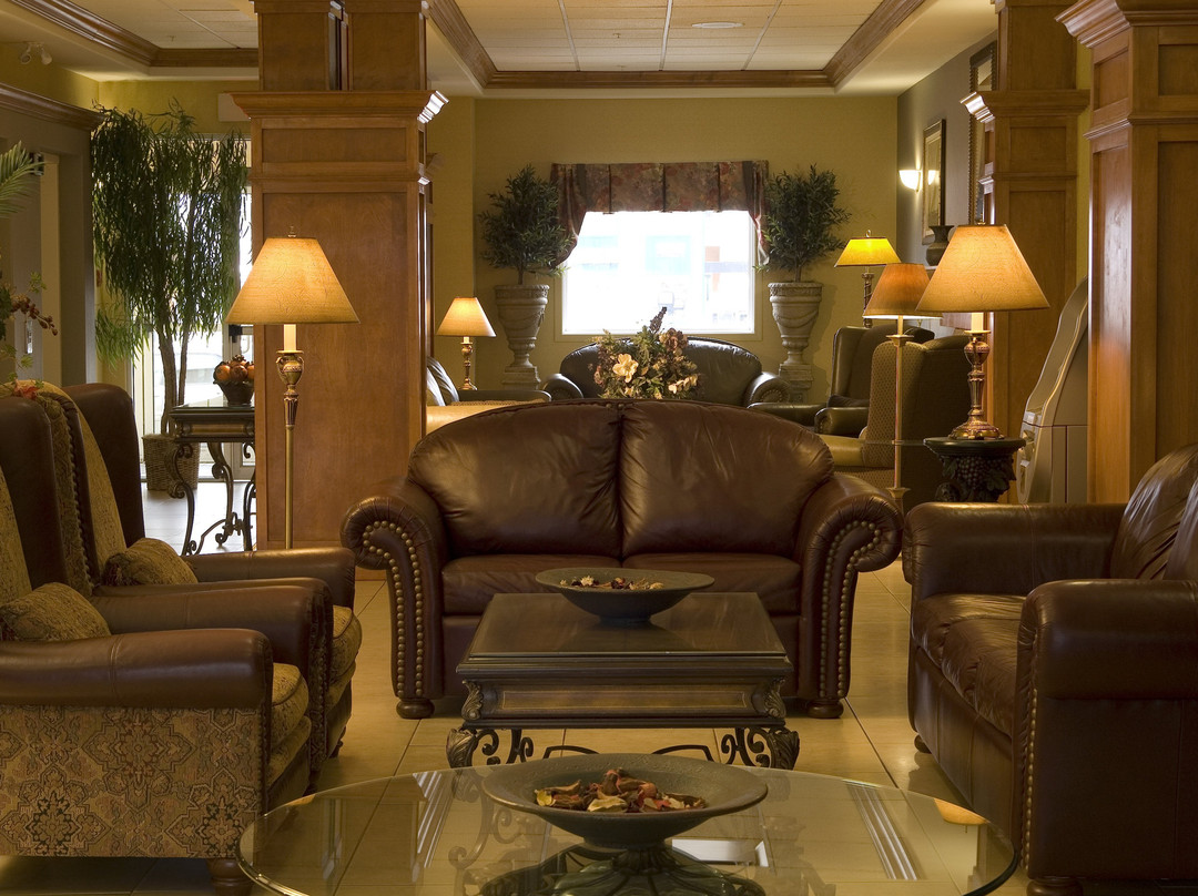 Merit Hotel & Suites主图