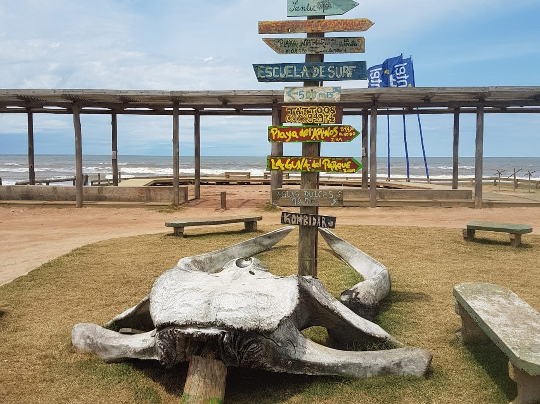 Aguas Dulces-Rocha必去景点