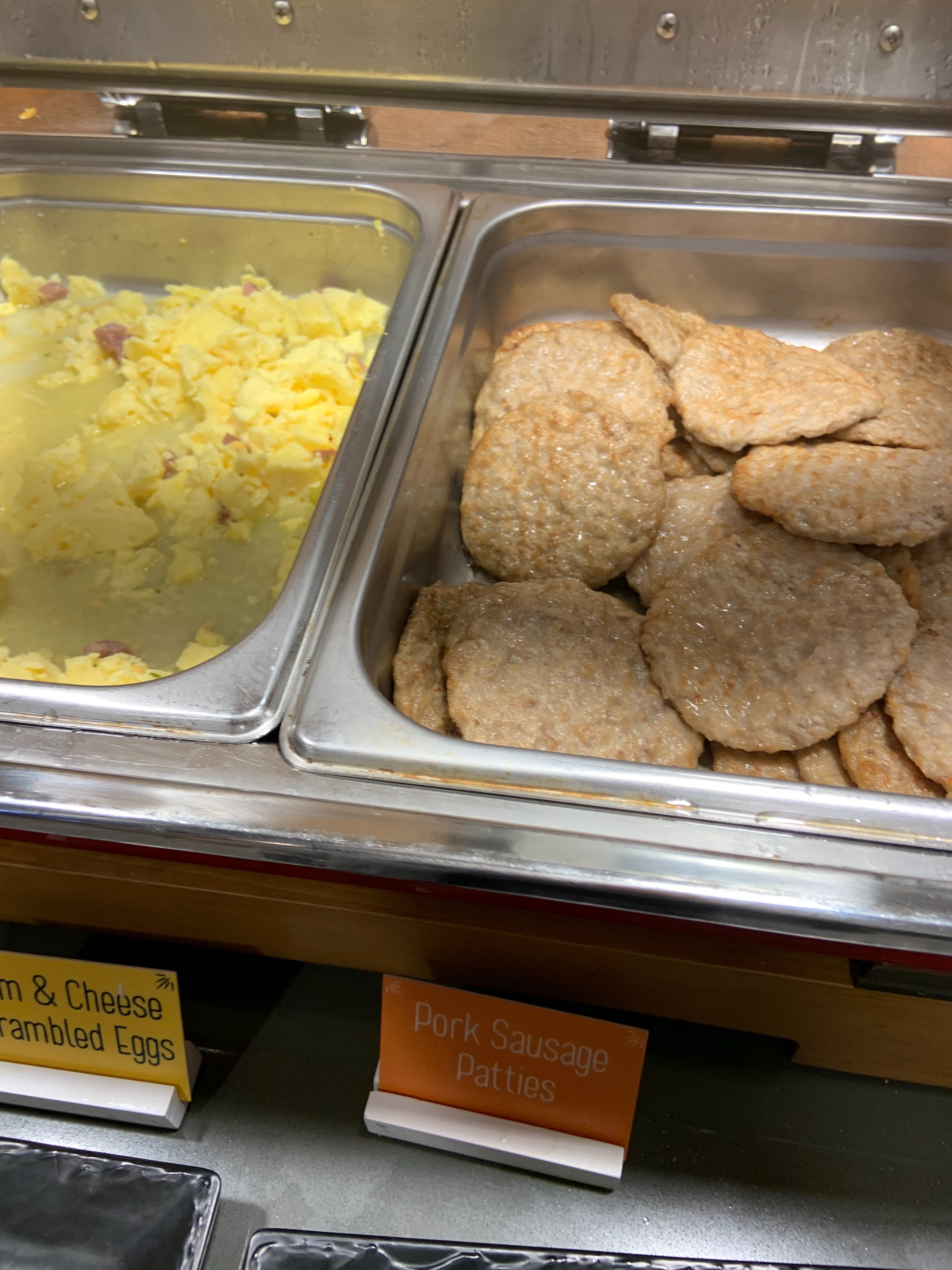 Hampton Inn & Suites West Morgantown University Towne Centre-餐饮