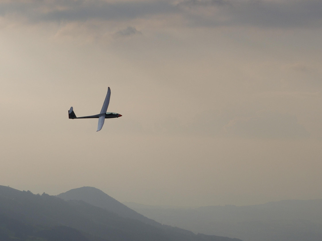 Flugplatz/Aerodrome Schaenis-Schaenis必去景点