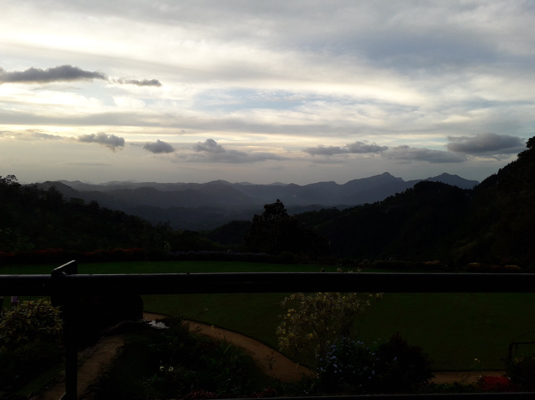 Hunas Falls Hotel主图