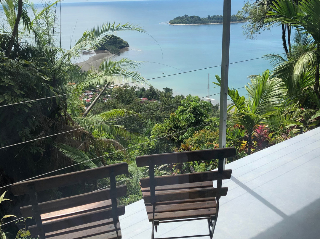 Air Manis Hill Residence主图