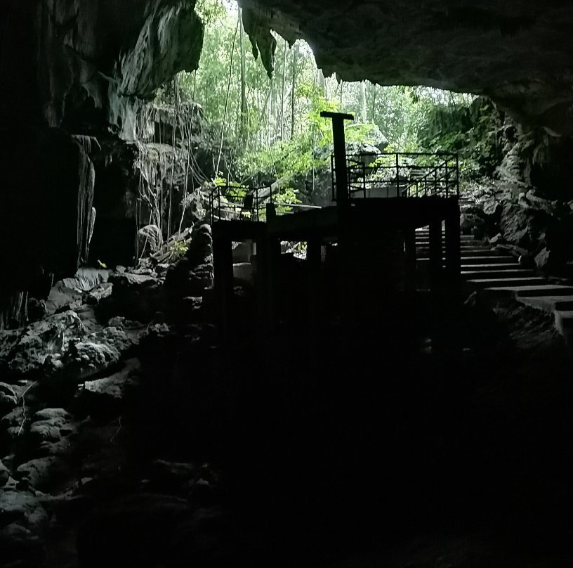 Kamin Cave景点图片